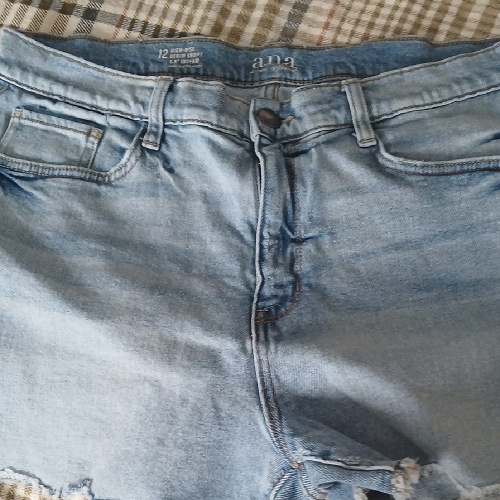 a.n.a Women's Faded Blue Jean Shorts